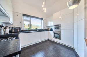 Kitchen- click for photo gallery